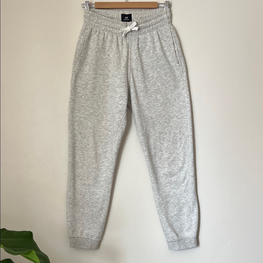 Mens H&M Cozy Gray Jogger Sweatpants XS
